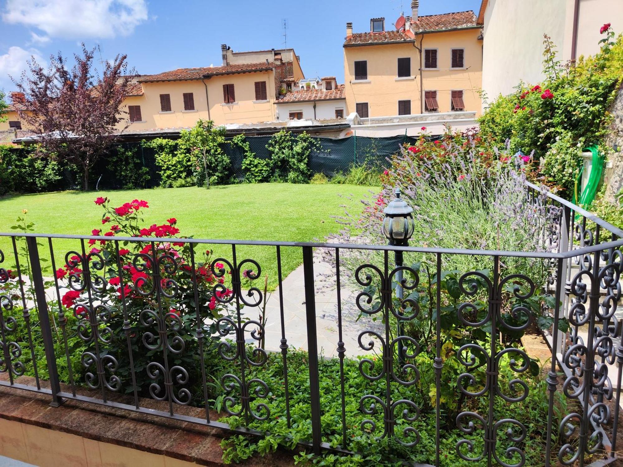 Casa Di Pietro Aretino, Arezzo Centro Storico 4-8 Letti Lejlighed Eksteriør billede